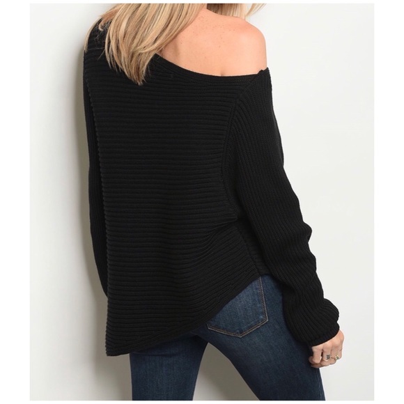 ❄️LAST2️⃣//BLACK ONE SHOULDER SWEATER - Picture 4 of 7